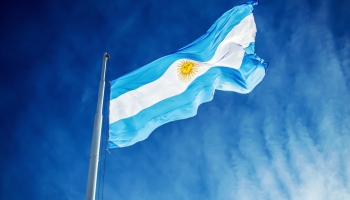 Argentina elimina la mayora de los controles cambiarios restantes