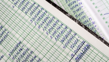 Validez de registros contables y la carga probatoria en materia fiscal