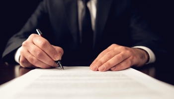 Falta de legitimacin del jefe del SAT para interponer revisin fiscal