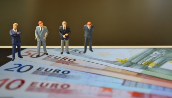 Bulgaria se une a la eurozona