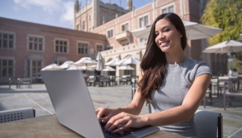 �N�madas digitales� trabajando desde M�xico: Implicaciones fiscales